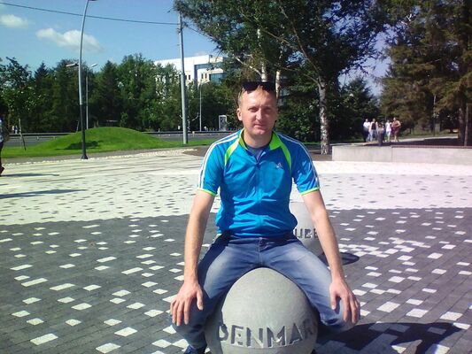  ,   Maksim, 40 ,   ,   , c 