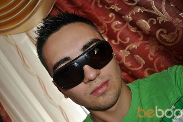  Praha,   Danny, 33 ,   