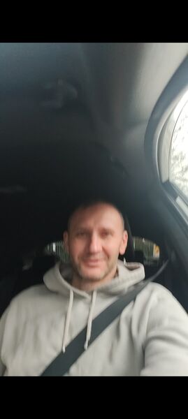  East Ham,   Ihor, 39 ,   ,   