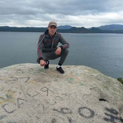  ,   Ruslan, 39 ,   ,   , c 