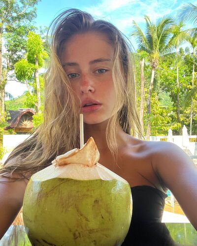  ,   Alina, 28 ,   ,   