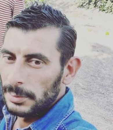  22714591  Emrah, 38 ,    