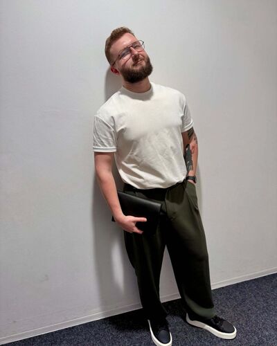  ,   , 33 ,   ,   