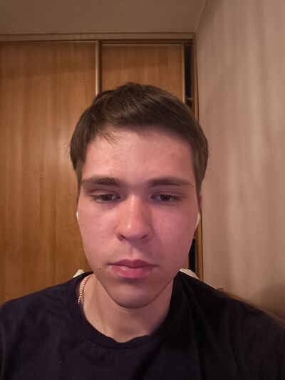  ,   Philip, 21 ,     , c 