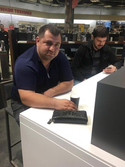  ,   Ruslan, 36 ,   ,   , c , 