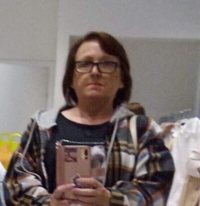  ,   Lilia, 62 ,   c , 