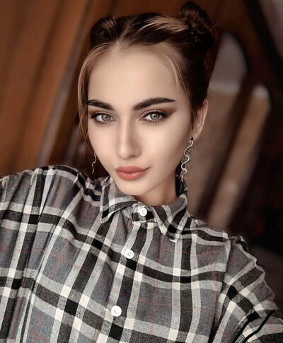  ,   Liza, 27 ,   ,   , 