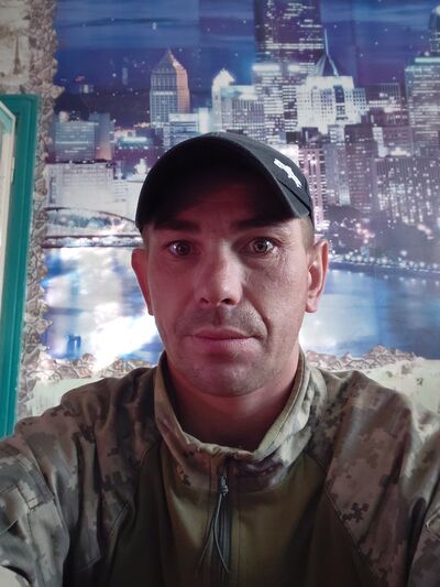  ,   Igor, 38 ,   ,   