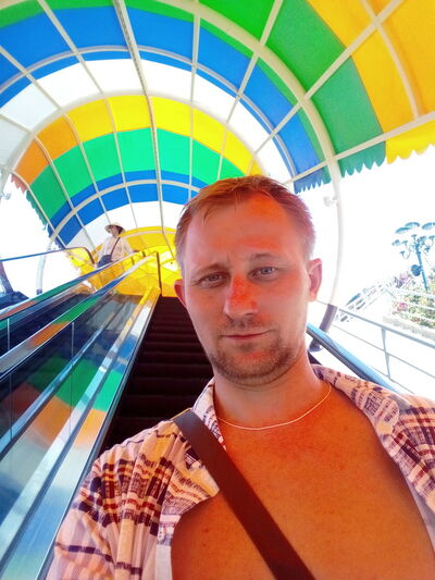  ,   Viktor, 44 ,   ,   , c 