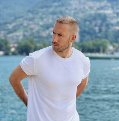  ,   Alexs, 32 ,   ,   