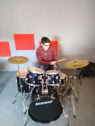  ,   Roman, 28 ,   ,   