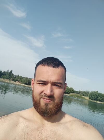  ,   Aliakbar, 29 ,   ,   