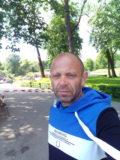  ,   Wladimir, 46 ,   ,   