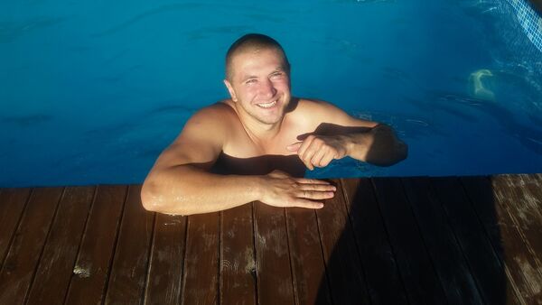   ,   Santiago, 37 ,   ,   