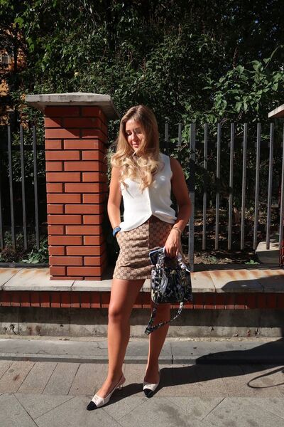  ,   Veronika, 26 ,   ,   , c 