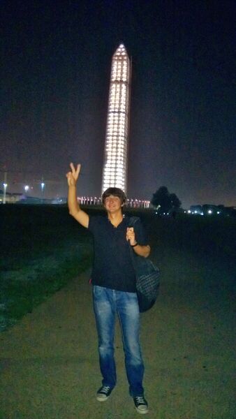  ,   Denis, 37 ,   ,   , c 