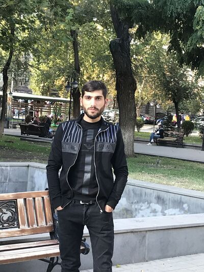  ,   Armen, 28 ,   ,   