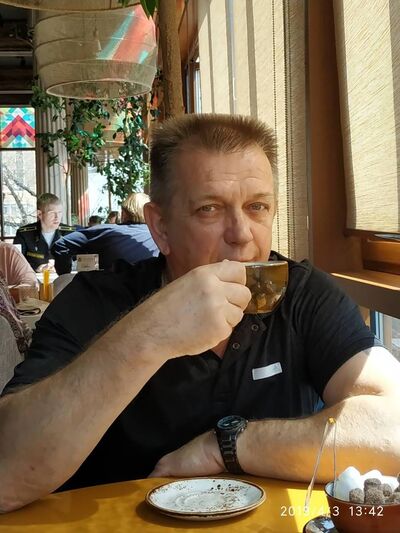  ,   Ygor, 64 ,     , c 