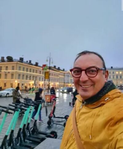  Muscat,    , 62 ,   ,   