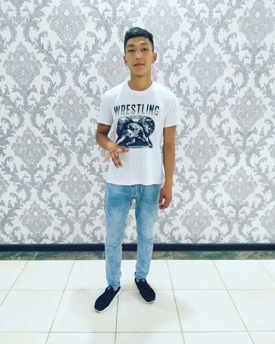  ,   Janbolat, 27 ,   ,   , c , 