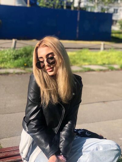  ,   Marina, 25 ,   ,   