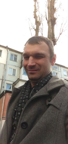  ,   Iurii, 40 ,   ,   , c , 
