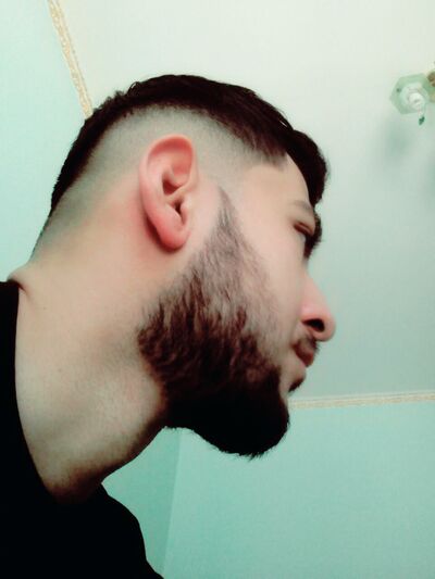  ,   Alan, 26 ,   ,   