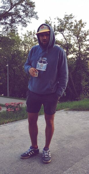  ,   Palyoniy, 40 ,   ,   