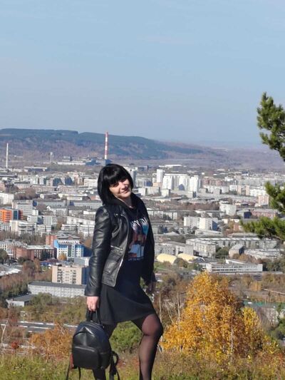  ,   Natalya, 44 ,   c 