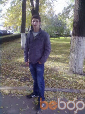  ,   Davyd, 33 ,   