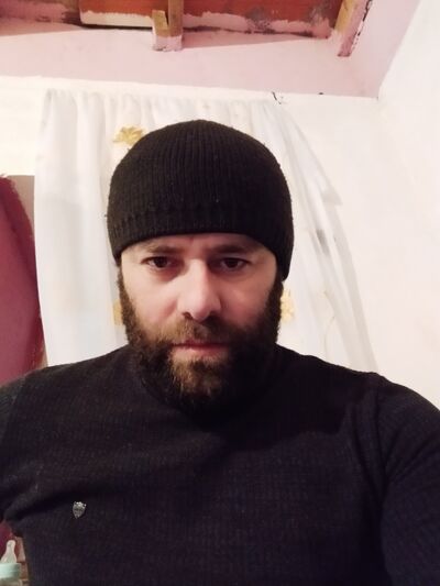  ,   Samir, 42 ,   ,   
