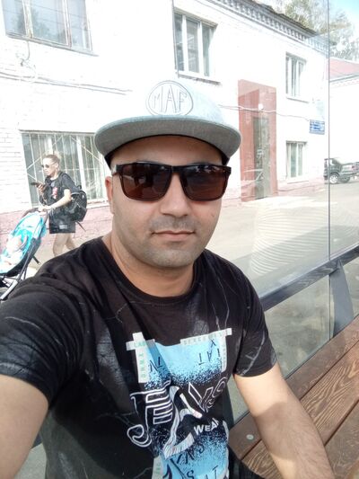  ,   Karim, 41 ,   ,   