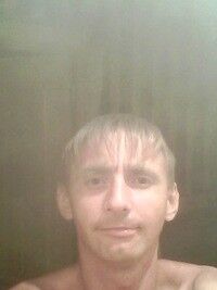  4593441  Andrei, 49 ,    
