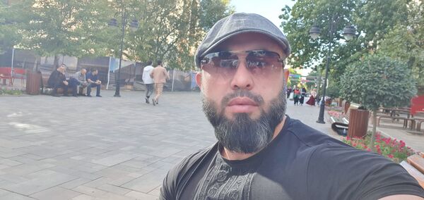  ,   Zapad, 43 ,   ,   