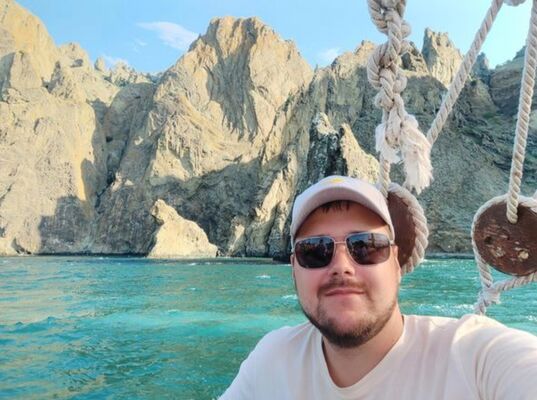  ,   Konstantin, 31 ,   ,   , c 
