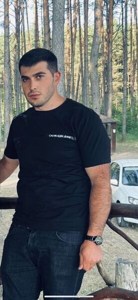  ,   Arman, 29 ,   ,   , c , 