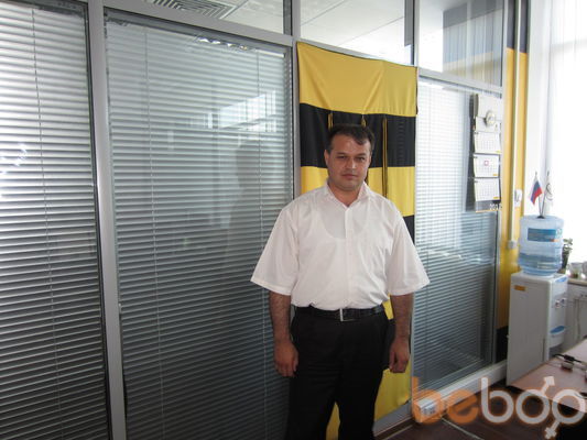  ,   Dominic, 47 ,     , c 