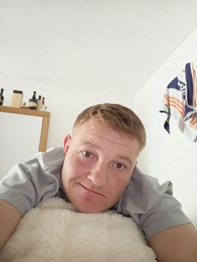  Nuernberg,   , 37 ,   ,   