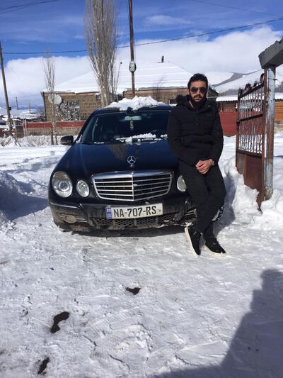  ,   Narek, 26 ,   ,   