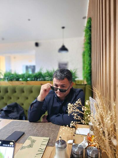  ,   Mert, 35 ,   ,   , c 