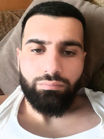  ,   Sam, 28 ,   ,   