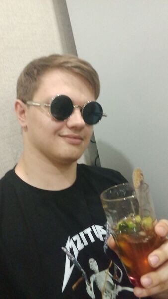  ,   Ը, 19 ,     , c 