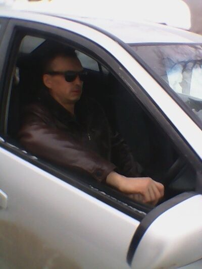  ,   Andrei, 47 ,   ,   , c 