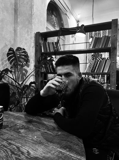   ,   Felix, 22 ,   ,   