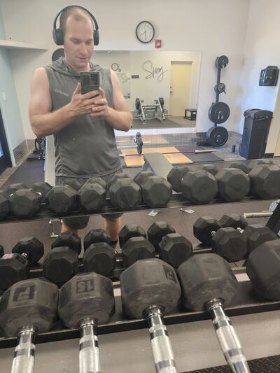  Prescott Valley,   George, 41 ,   ,   , c 