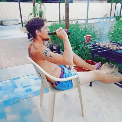  ,   Igor, 25 ,   ,   