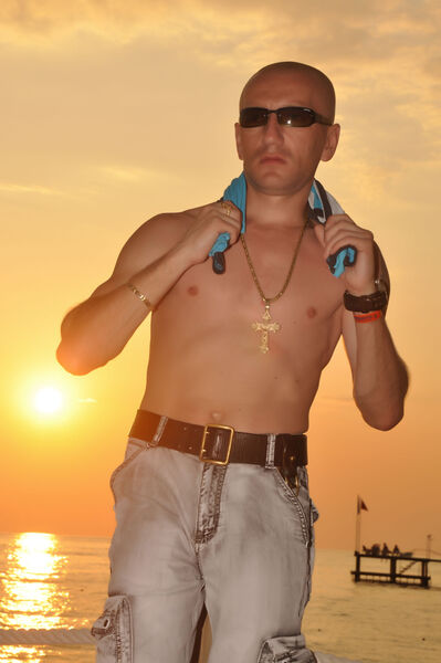  ,    , 48 ,   ,   