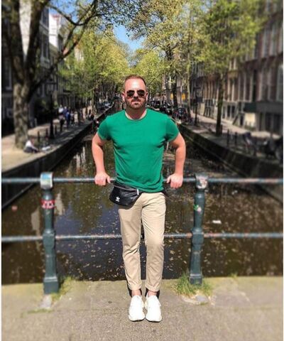  ,   , 44 ,   c 