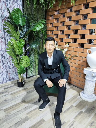  ,   Alik, 24 ,   ,   