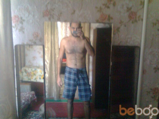  ,   Alex, 40 ,  
